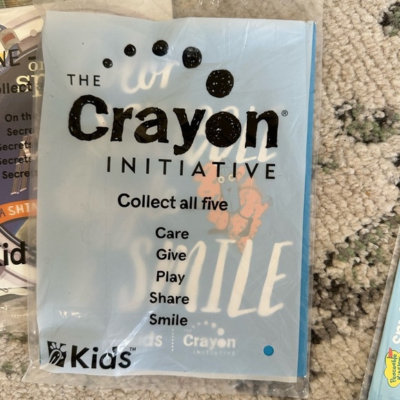 New 5 Children’s Book/Toy Bundle Chic Fil A

Bin basket - Picture 6 of 11